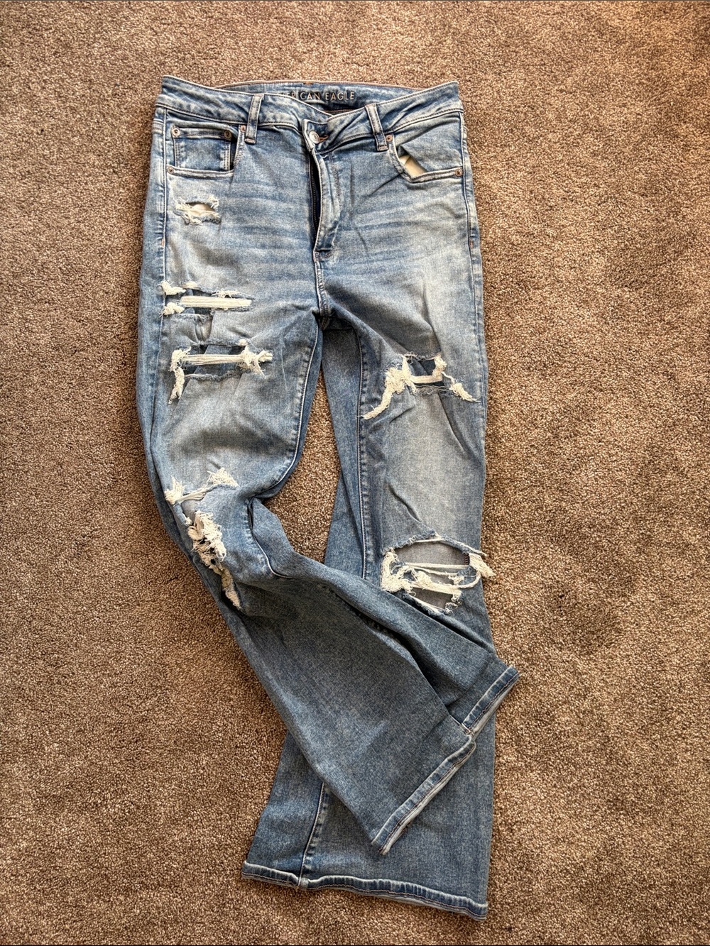 American Eagle flare Distressed Light Blue Women's Jeans